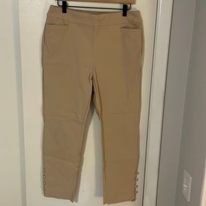 Chico’s pants with button detail, size 1.5R. (Equivalent size 10)